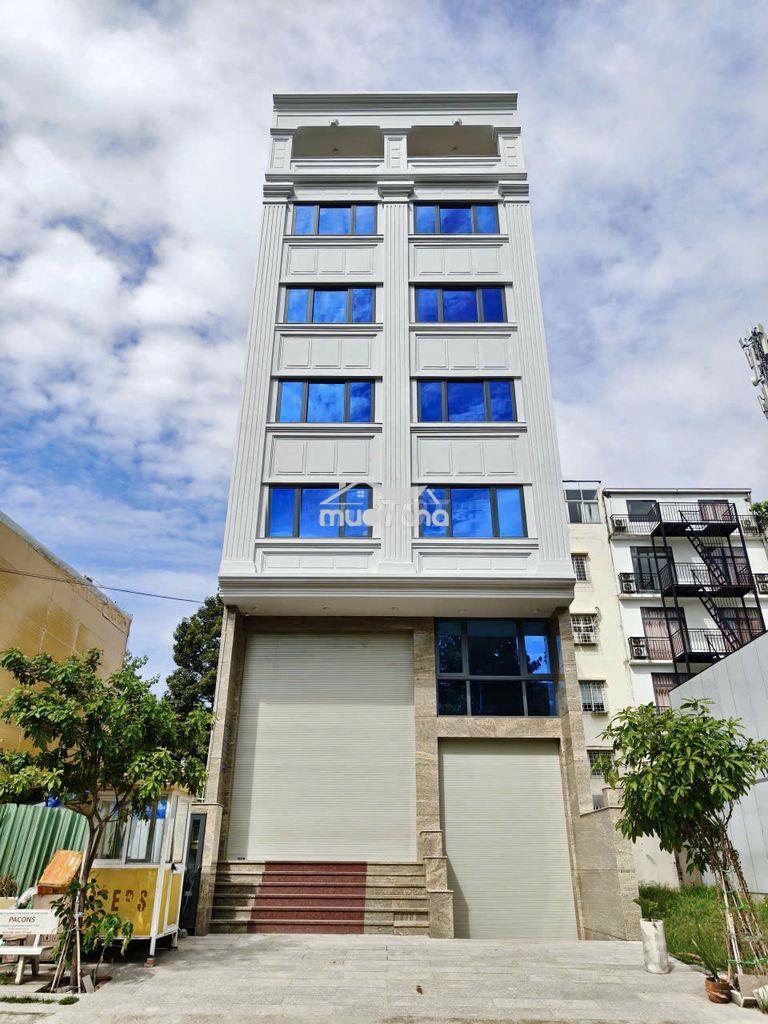 Cho thuê toà văn phòng 7 tầng đảo kim cương - có pccc - thang máy