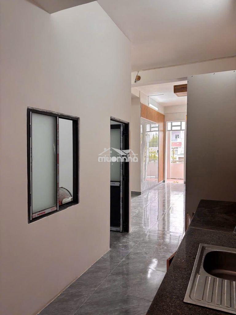 (8878) nghe hàng xóm nói. chủ bị lừa tình. giá ngộp thở rồi ace