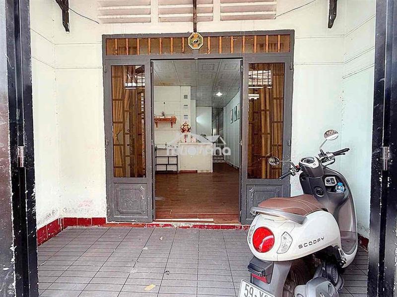 Nhà nguyên căn - 2phòng ngủ - hẻm thông ngay chợ nhỏ ( chợ hiệp phú )