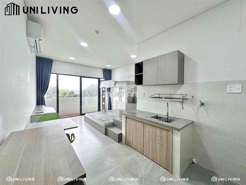 Chdv ban công, full nội thất quận 9,gần đh fpt, ufm, hutech khu cnc q9