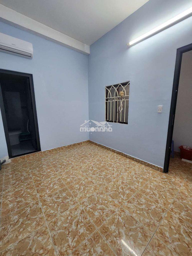 Cho thuê phòng quận 10 gần tô hiến thành, cv lê thị riêng (mới đẹp)