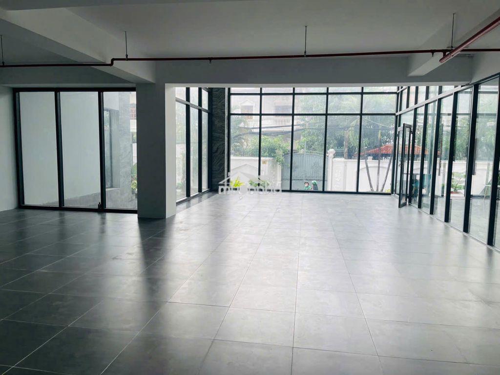 Toà vp thảo điền cho thuê mb trệt 105m2 chỉ 60tr - 4