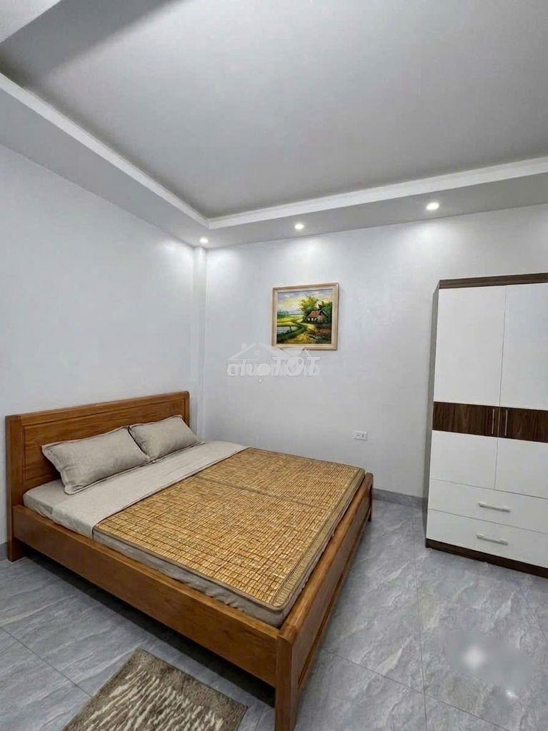 Nhà đẹp hẻm lớn rộng 6m ra phan đình phùng - 5 tầng x 43m² - giá tốt - 3