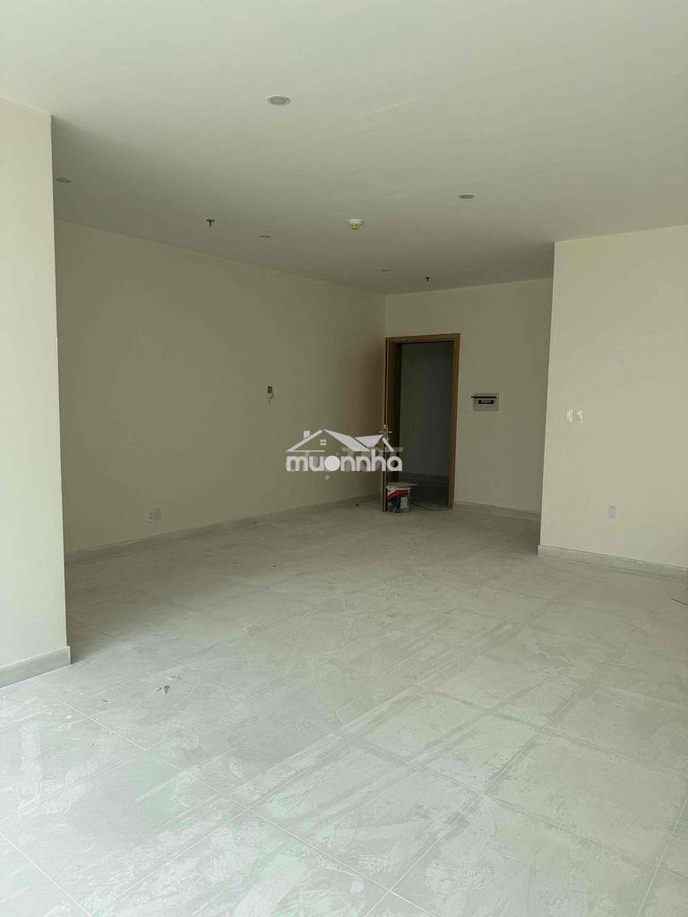 Cho thuê 68m2 : 10.5tr có rèm , máy lạnh , máy nước nóng - 2