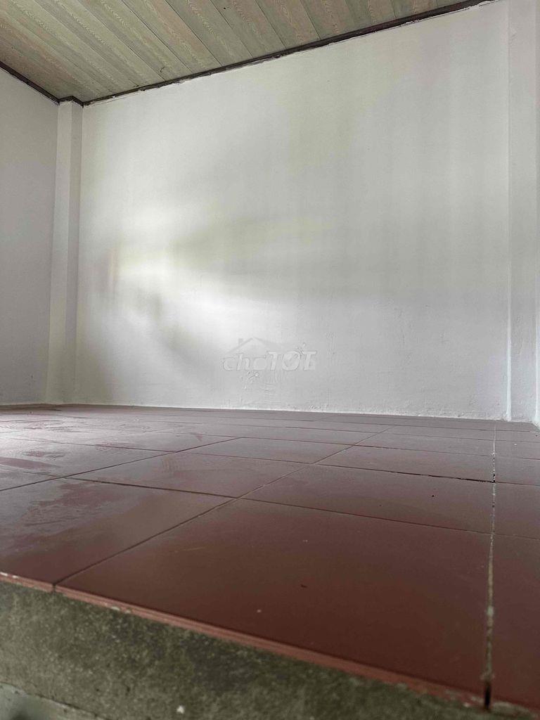 Phòng trệt riêng biệt gần đh công thương - 2
