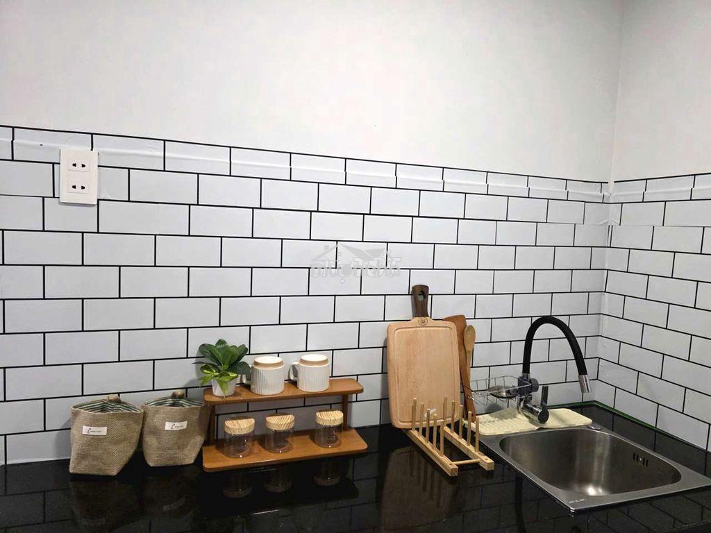 Phòng trọ giá rẻ thang máy nhà xe nôi thất đầy đủ gần sát q10 - 3