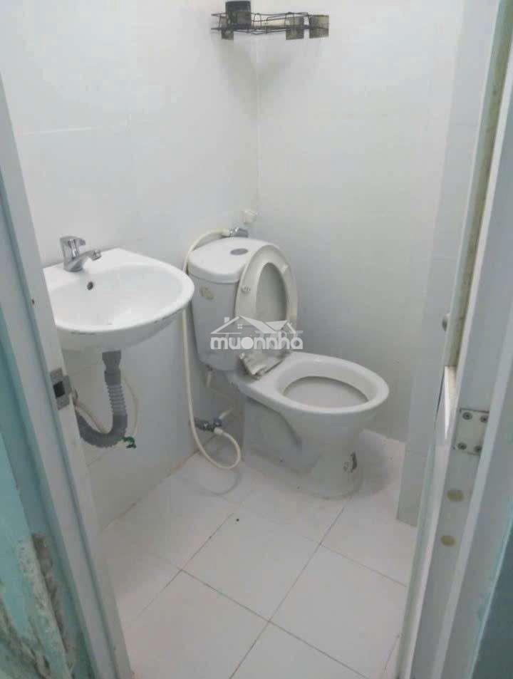 Cho thuê nhà nhỏ trần bình trọng bình thạnh  - 4