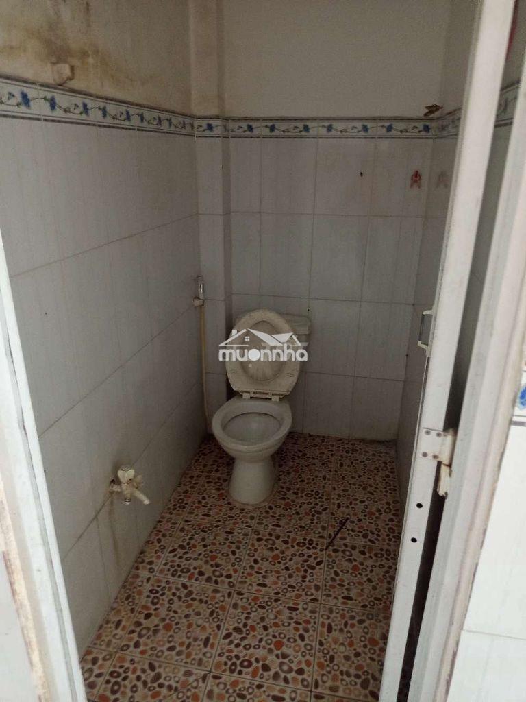 Phòng cho thuê 16m2 có gác giờ tự do - 3