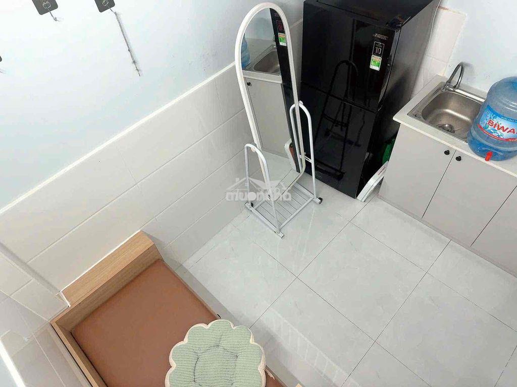 Chính chủ cho thuê phòng ful nt có gác q.1 giá 5,2tr ở ngay cầu ông la - 2