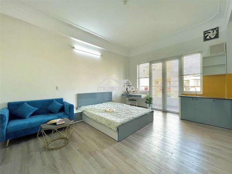 Cho thuê căn hộ mini 35m2 có ban công thoáng đường nguyễn văn thương 