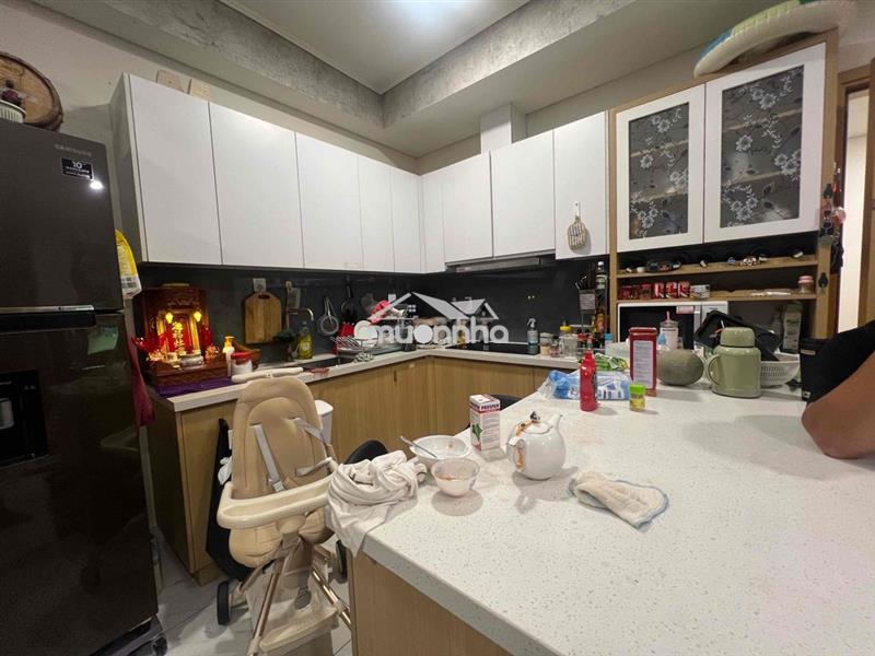 Bán nhanh căn hộ 2pn2wc view đẹp, nhà mới ít ở