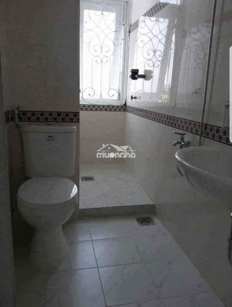 PHÒNG TRỌ KHU BIỆT THỰ KIỀU ĐÀM Q7 - 4