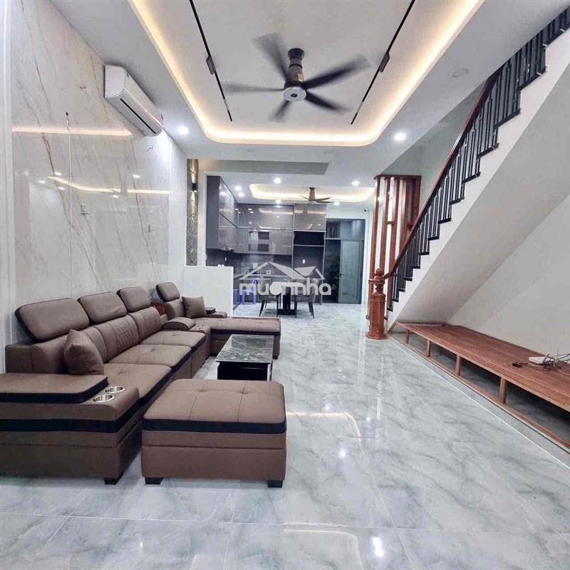 Nhà 1 trệt 1 lầu 1 tum an phú,90m2 sân xe hơi,có nội thất