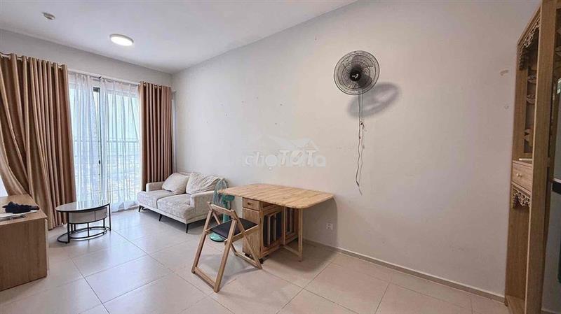 Căn 2pn view ngoài; đầy đủ nội thất. chỉ 8,5 triệu/tháng. lh hương xem