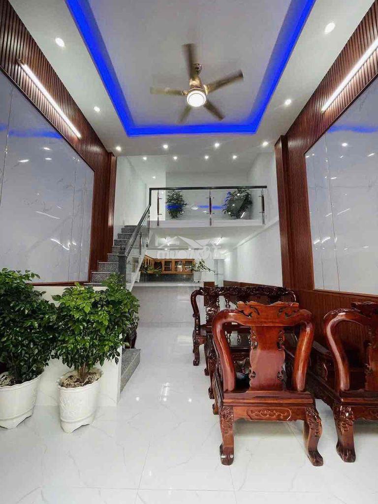 Nhà đẹp 4*13m 3pn hẻm thông 4m 2/ ngắn thới hoà gần chợ và kcn v.lộc