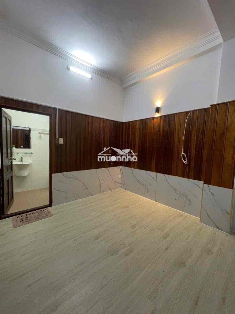 Cho thuê nhà hai mặt tiền nằm ngay trục đường chính - 4