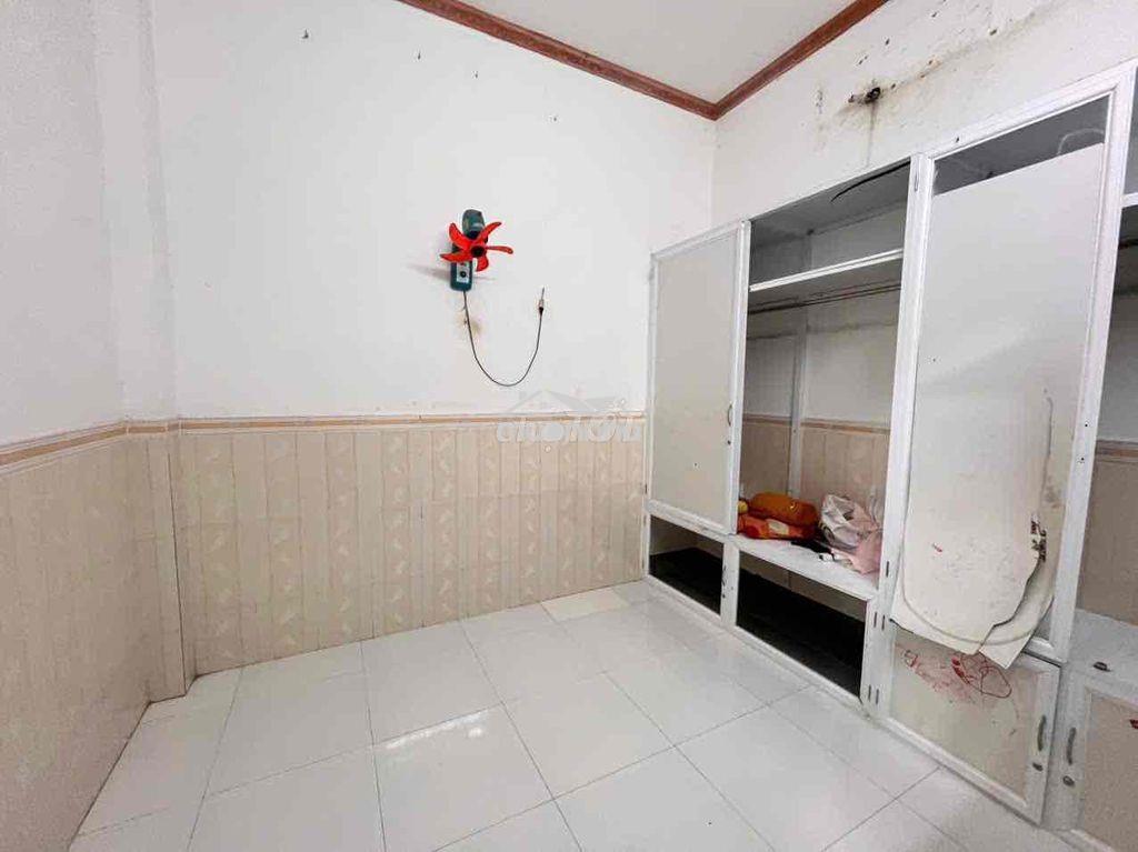 Cho thuê nhà nguyên căn 4tr/th - huỳnh tấn phát - 3