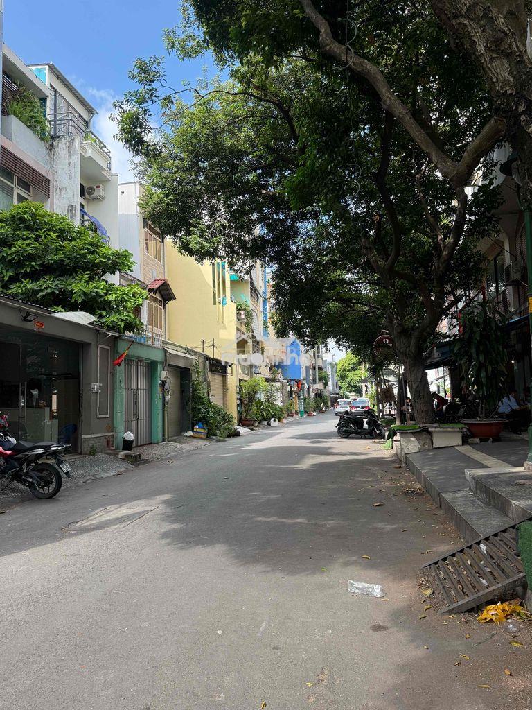Cho thuê nhà nguyên căn lý thường kiệt , 6 x 9m , 4 lầu , 18 triệu