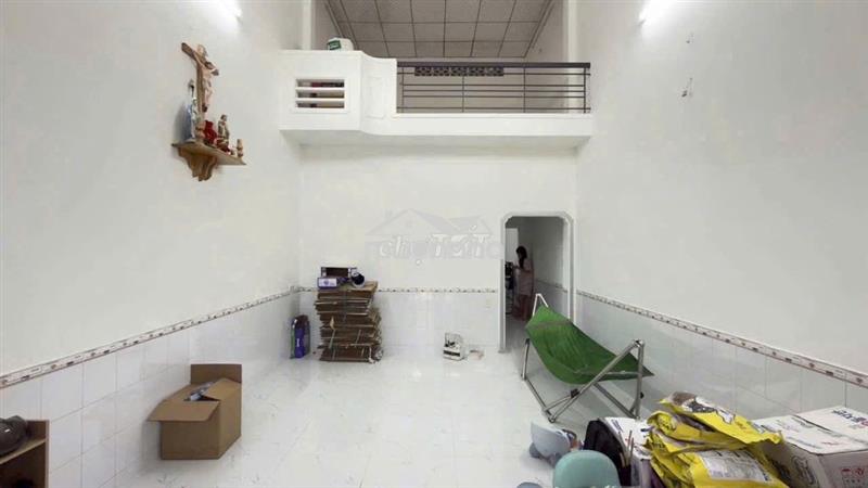 Chính chủ gởi bán nhà gác lửng 1/đường giác đạo ,trung chánh , hóc môn