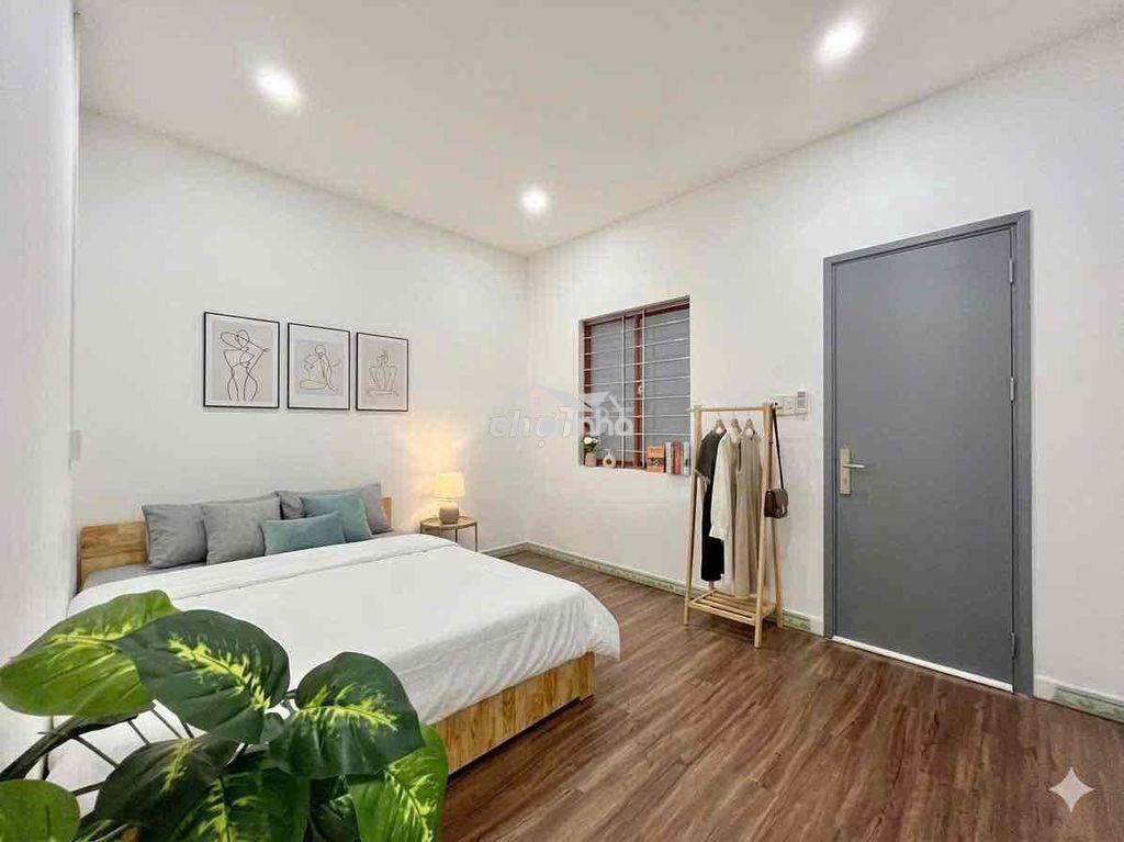 Phòng 40m2 - 1 phòng ngủ tách bếp thoáng mặt tiền hùng vương quận 5 - 3