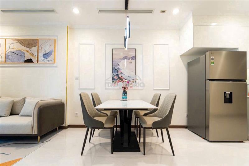 Cho thuê căn hộ chính chủ sunrise cityview giá rẻ 2p 2wc quận 7