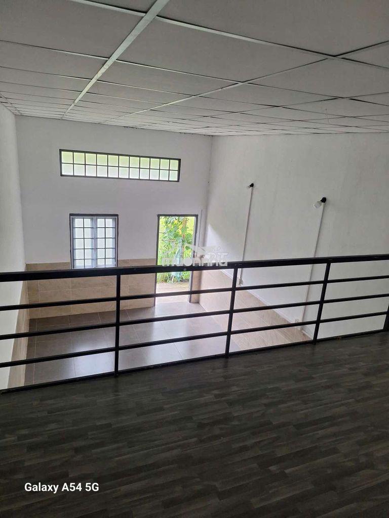 Mới đẹp dtsd 48m² trệt lửng bếp wc sach đẹp sân sau rộng thoáng mát - 4