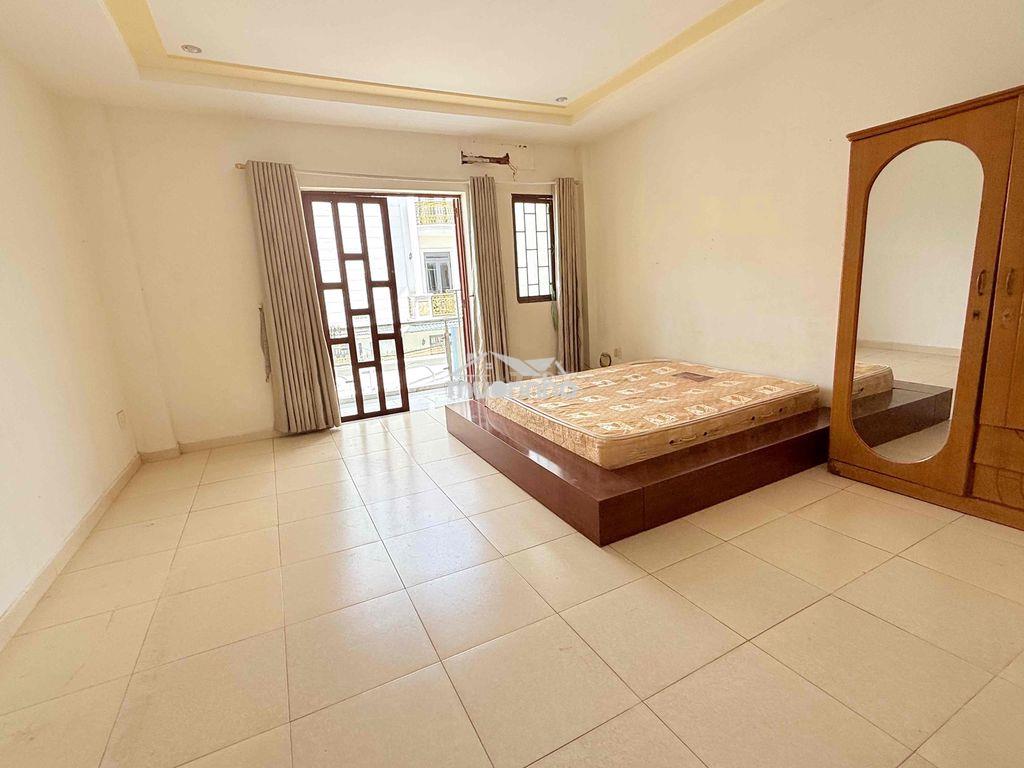 Phòng ban công thoáng rộng rãi kdc gia hoà gần ql50 bx q8 ueh - 2