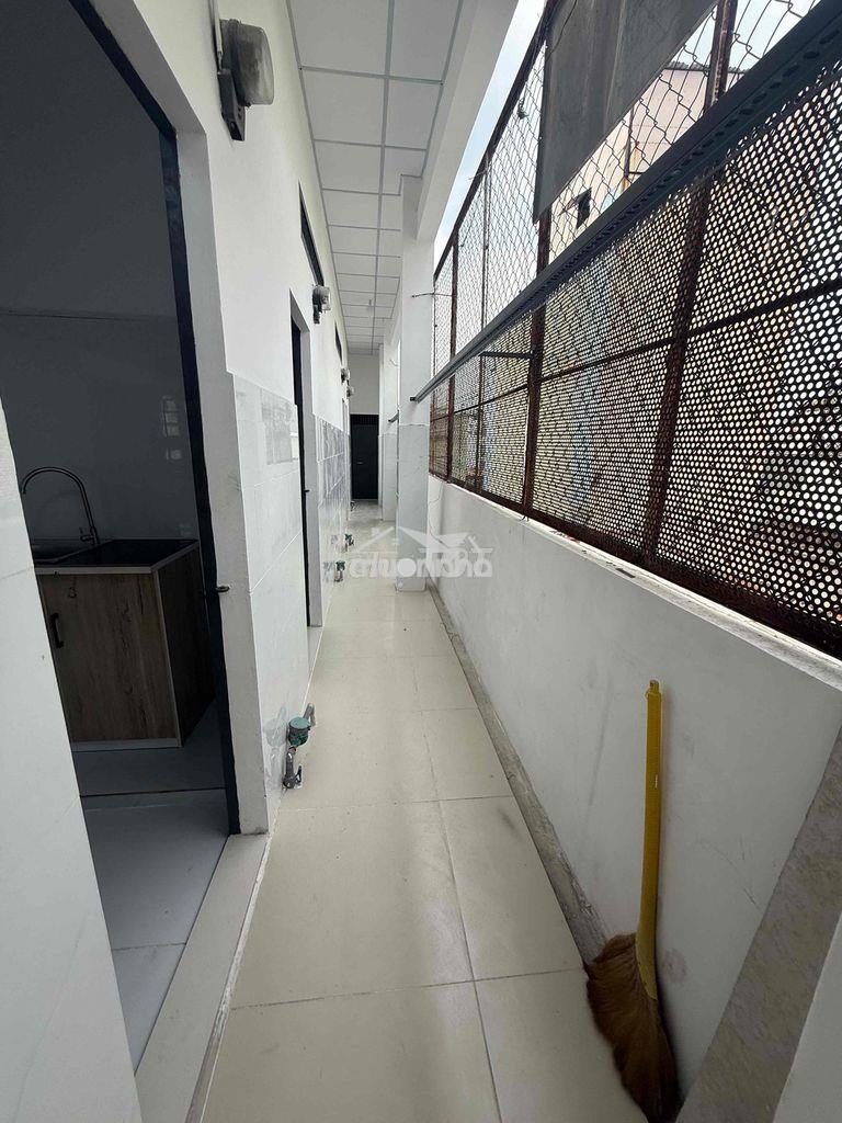Trọ có gác và ban công - 2