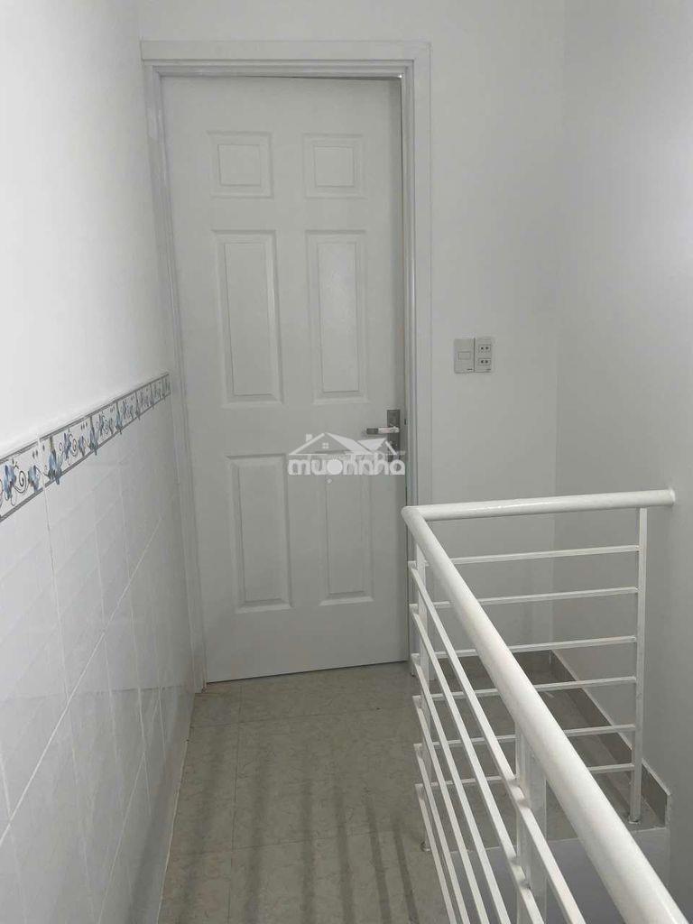 Nhờ môi giới dẫn dùm  nhà phan huy ích dt 3x6m 1 lầu sổ riêng - 2