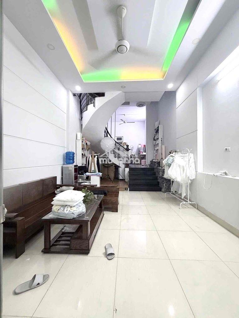 Nhỉnh 5 tỷ nhà đẹp tân phú như ảnh 60m, ngang 4m,