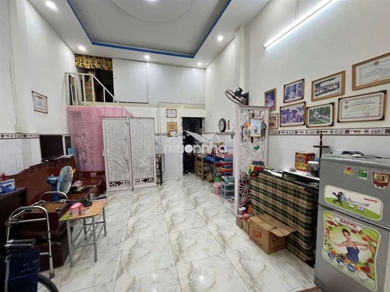 Bán nhà hẻm nguyễn sỹ sách gần chợ khu vực an ninh sầm uất 