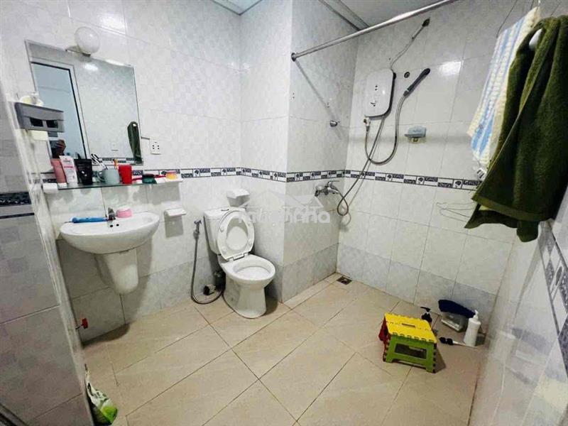 Chung cư 1050 – 61m² – 2pn – sổ hồng