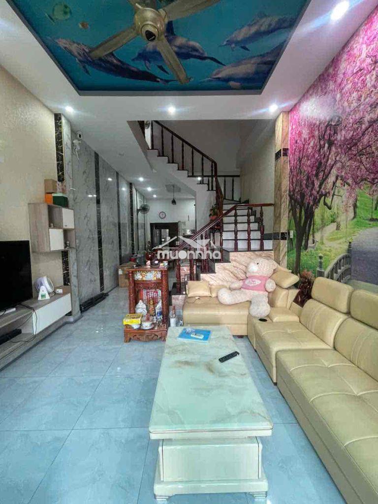 Nhà đẹp full nội thất gần làng tăng phú q9 - đường đậu oto - 1t1l 2pn