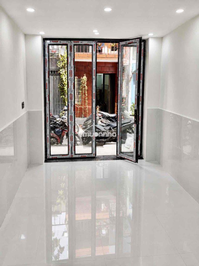 🏡 Nhà quận 1 - gần cầu nguyễn văn cừ - hẻm thẳng - đất vuông - 3 tầng - 3
