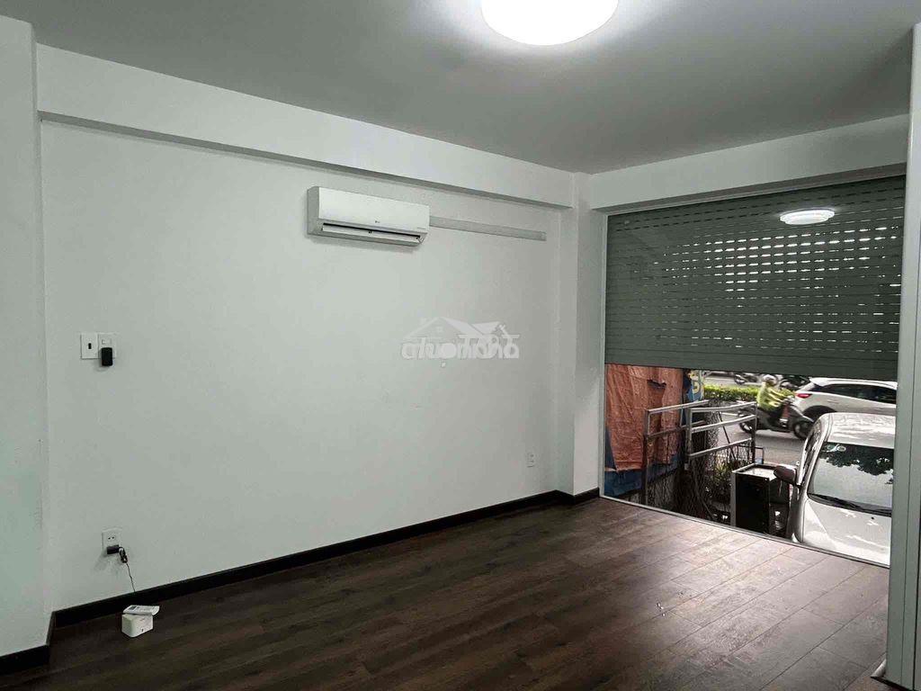 Cho thuê nhà mới mặt tiền phạm văn đồng - 2