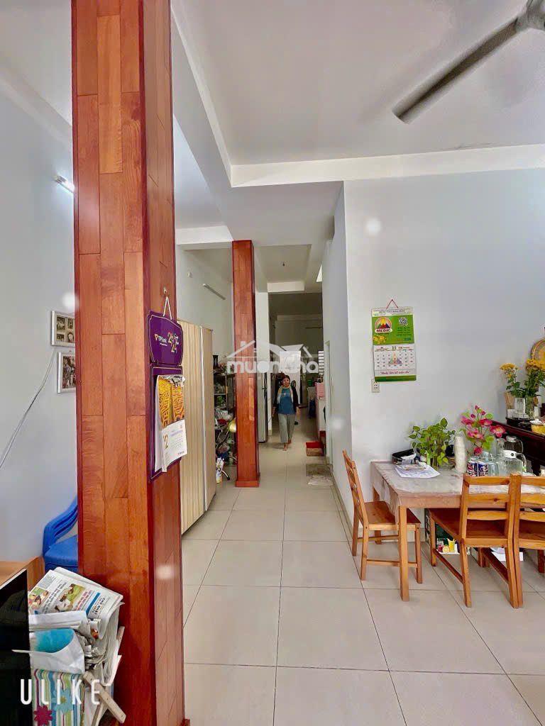 Gấp bán , nhà 2 tầng hẻm 4m thẳng trục, dt 84 m2 đoàn văn bơ ,quận 4 - 2