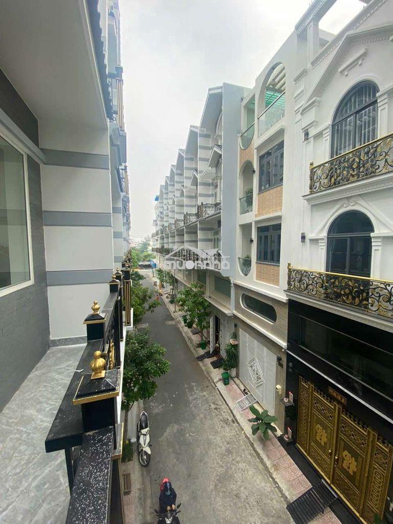 Nhà phố lững +3 lầu ngay adv và võ văn kiệt q6