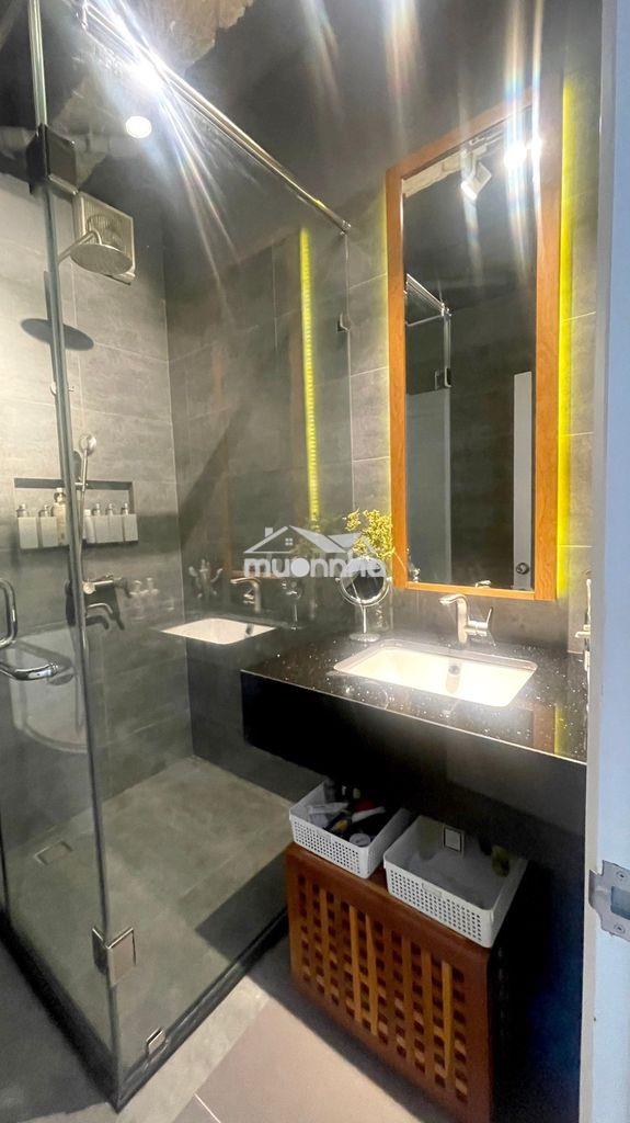 Cho thuê căn hộ screc tower — tầng cao — 74m² — 2pn 2wc — giá :12 tr - 3