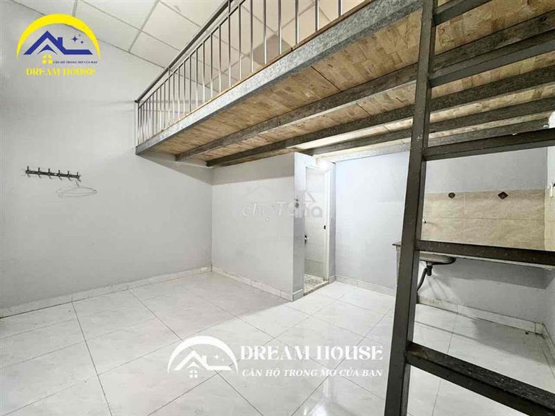 Phòng trọ đi bộ đến đh công thương rộng rãi thoáng mát an ninh cao