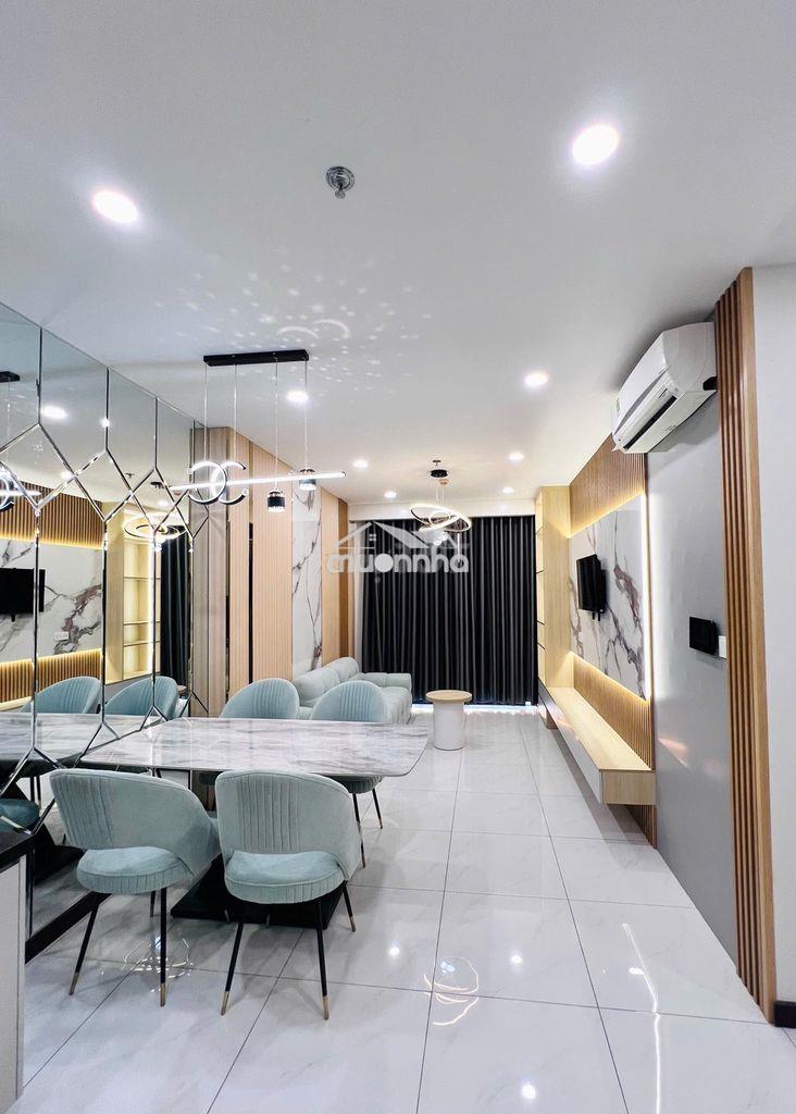 Bán lỗ 2pn sky view 80m2, giá 2ty350