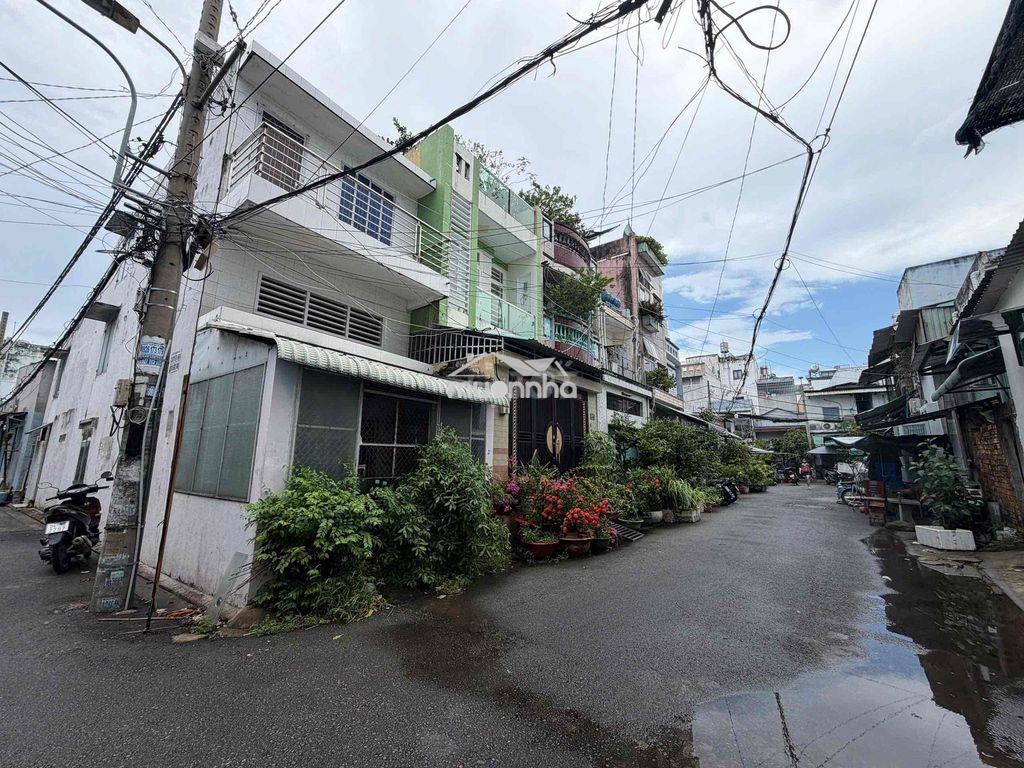 Nhà góc 2 mt 街角房屋,有两个临街面 - 2