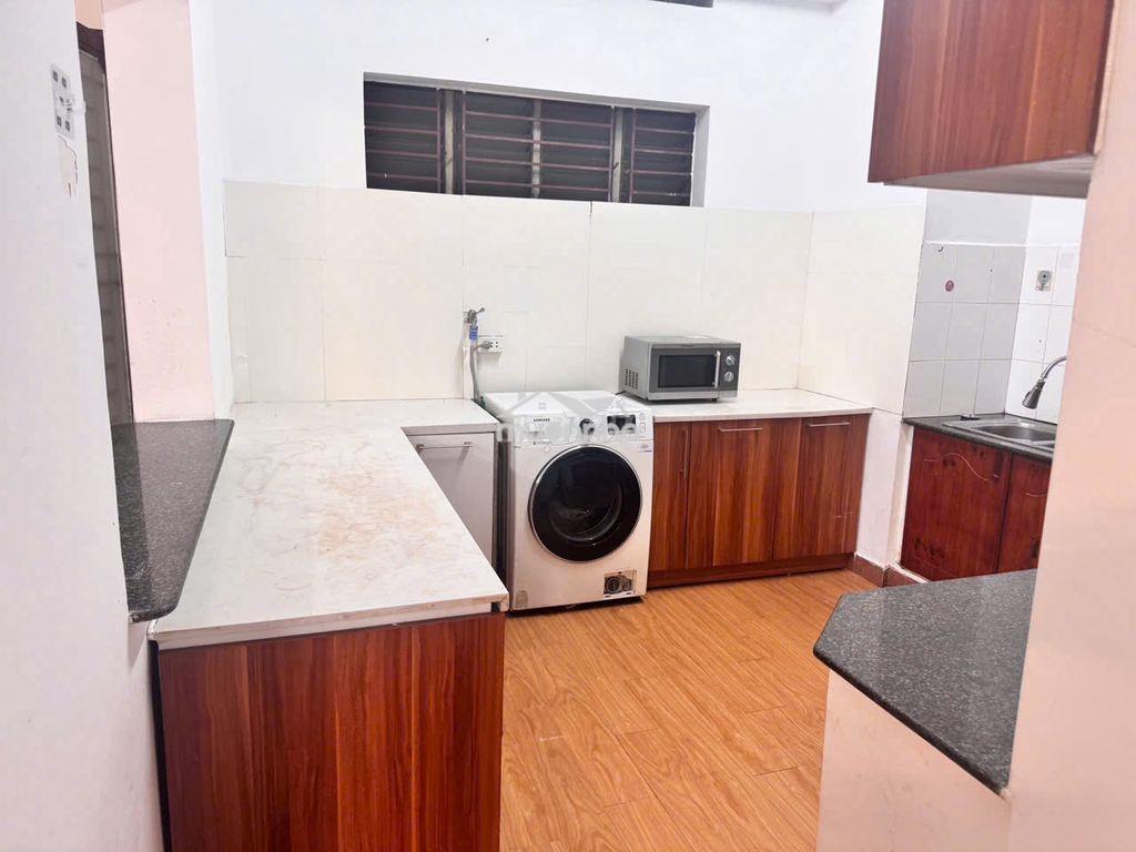 Cần bán nhanh căn hộ khánh hội 1, dt: 82m2 , 2pn, ntcb, giá chỉ 4.3ty - 2