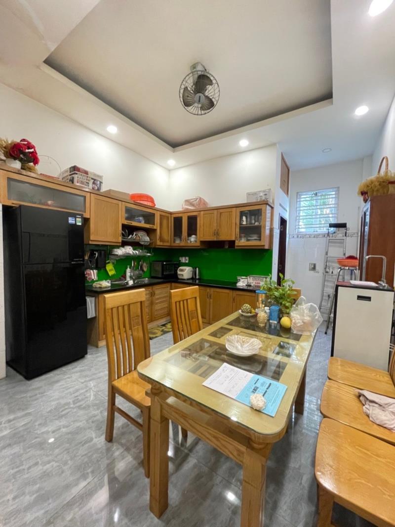 🌟 Bán nhà gần phan văn hớn, quận 12 – 3 tầng – 3pn – view hồ đẹp – chỉ 4.9 tỷ còn thương lượng