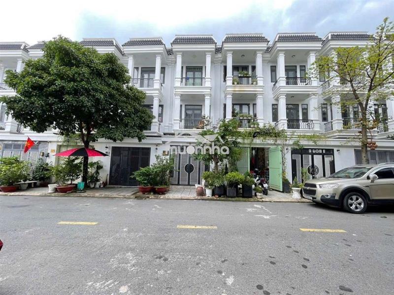 Nhà phố kdc hoàng nam 5, phường tân bình tp dĩ an