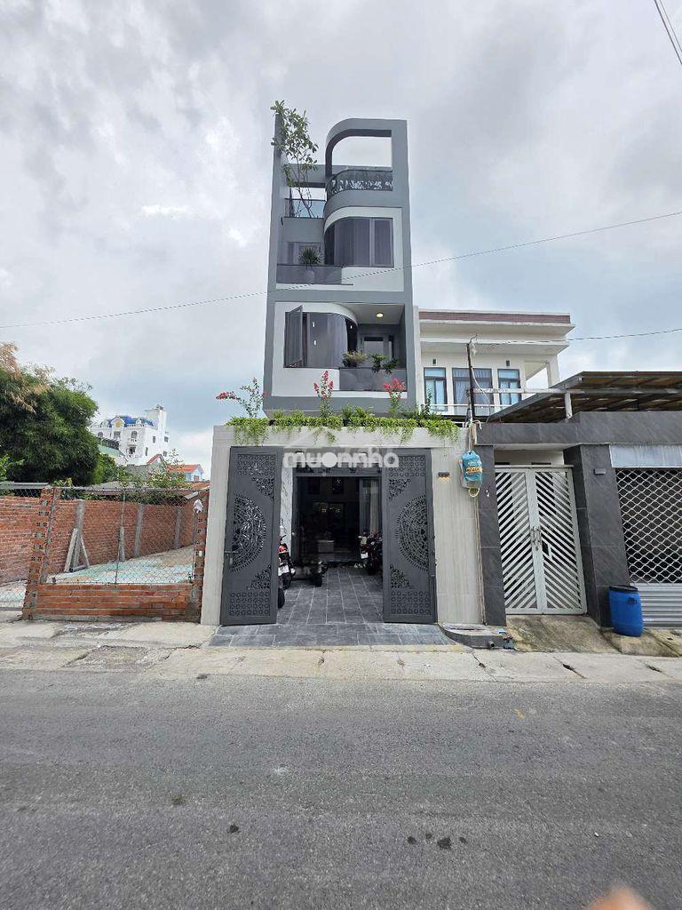 Nhà phố mới mặt tiền gần bigc go và trung tâm hành chính dĩ an