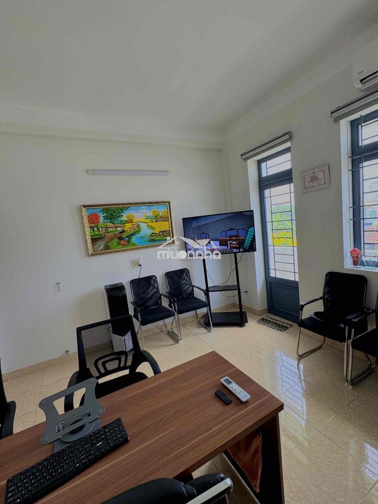 Cho thuê văn phòng kinh doanh gần phạm văn đồng - 3