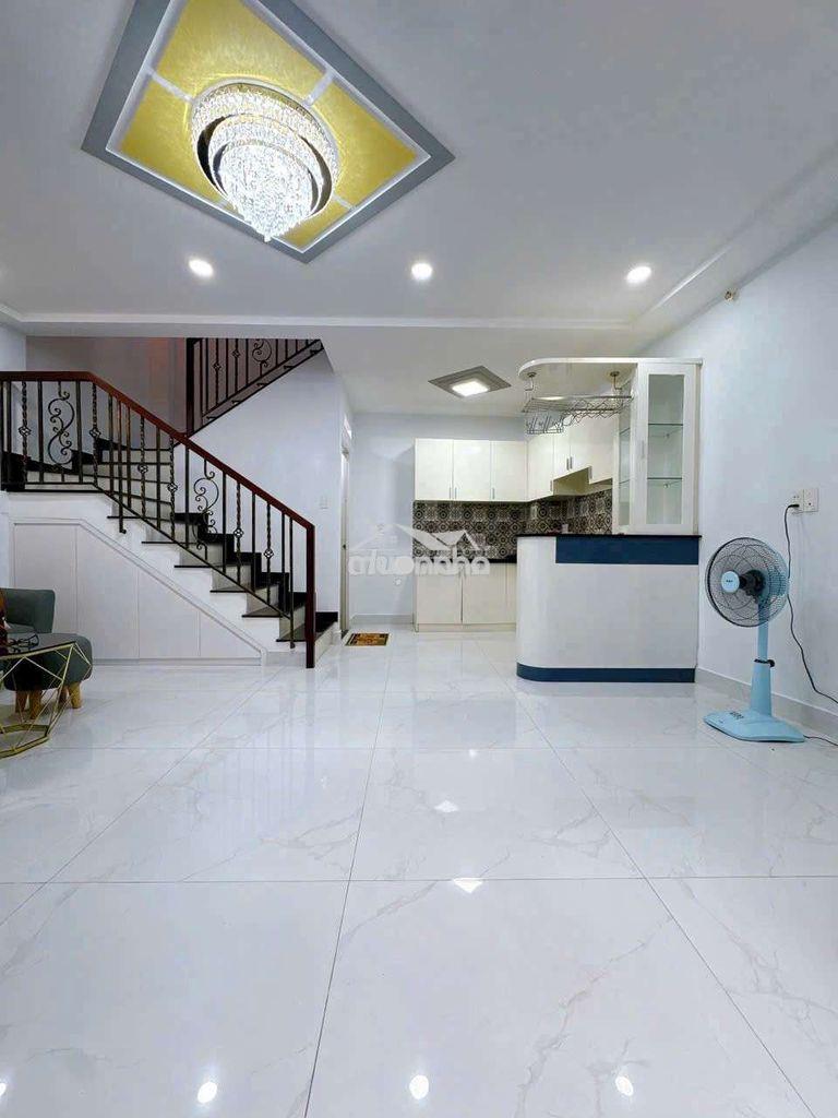 Cho thuê nhà đg.bùi hữa nghĩa.p1.bình thạnh