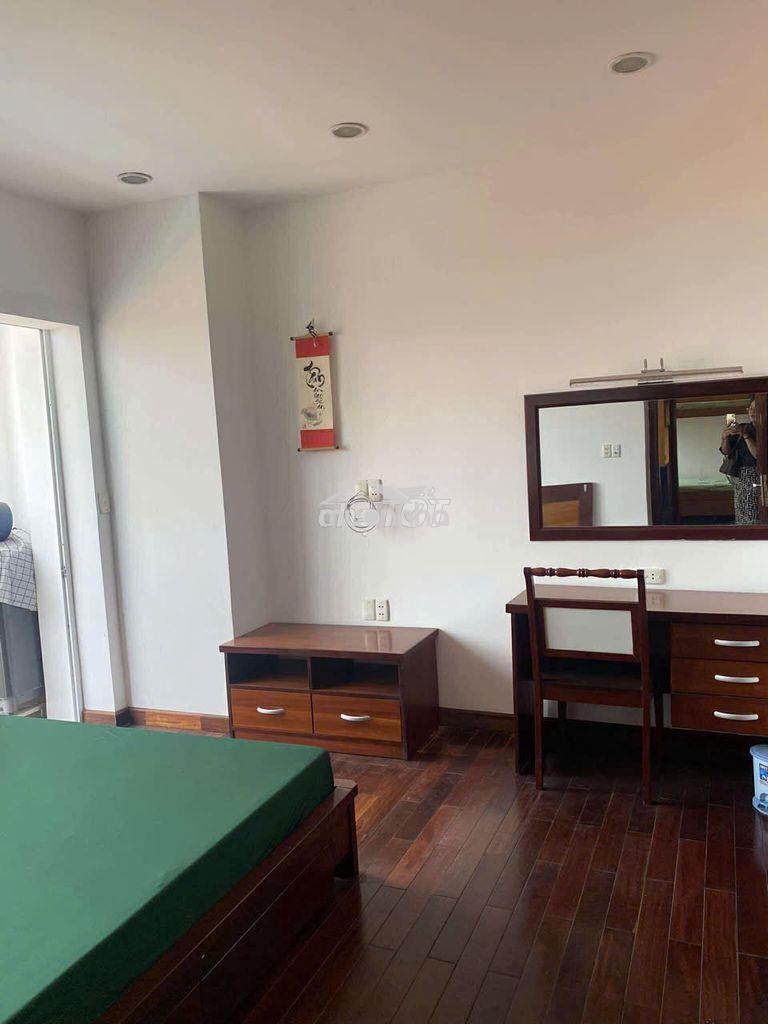 Cho thuê căn hộ bigemco – lý thường kiệt quận 11,  dt : 82m2, 2pn - 3