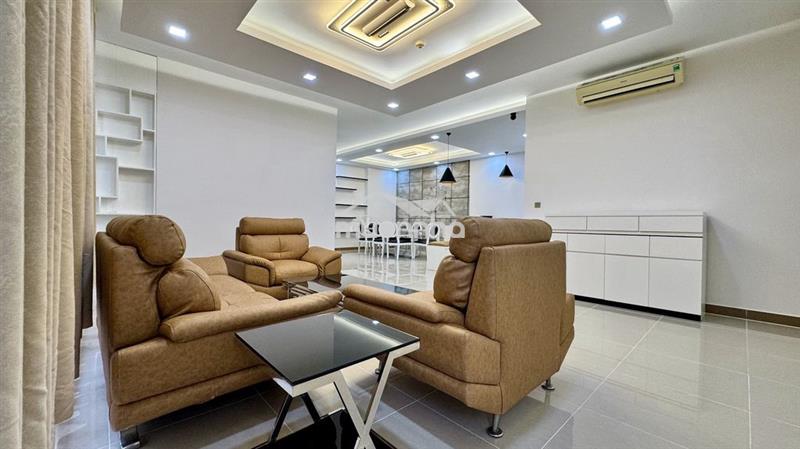 Bán căn hộ 160 m2, 3pn, căn góc, view sông, chỉ 5,9 tỷ