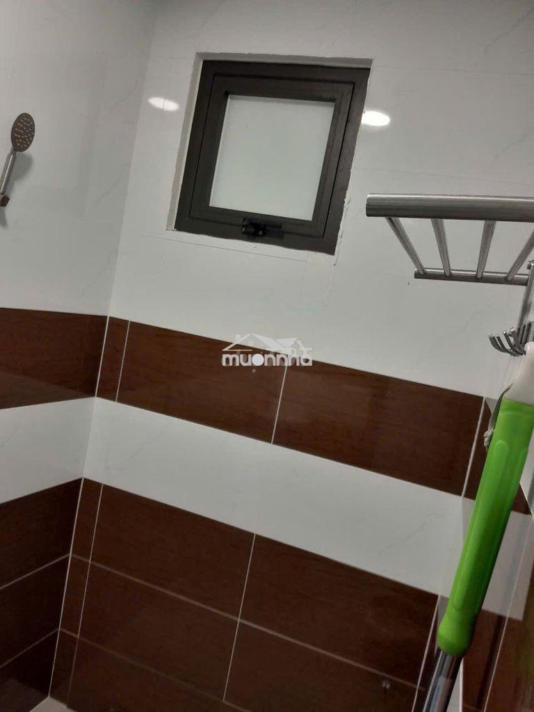 Cho thuê phòng rộng đối diện đh luật